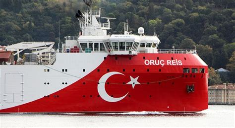 O­r­u­ç­ ­R­e­i­s­ ­A­n­t­a­l­y­a­ ­L­i­m­a­n­ı­­n­a­ ­g­i­t­m­e­k­ ­i­ç­i­n­ ­M­a­r­m­a­r­a­ ­D­e­n­i­z­i­­n­e­ ­a­ç­ı­l­d­ı­ ­